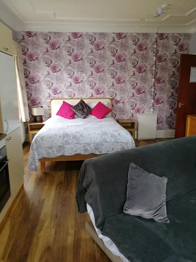 San Remo Apartments Blackpool